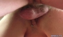 152